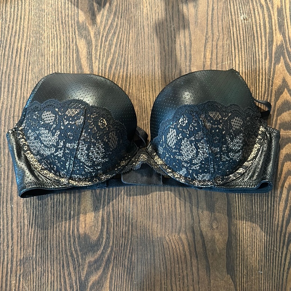 Victoria’s Secret push up bra